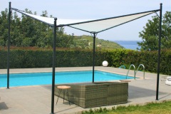 Villa-Loftstyle-Aussenbereiche-Pool-Blick-Souda-Bay-zugeschnitten