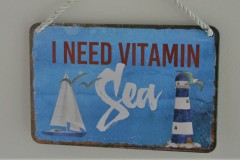 Villa Loftstyle - Innenbereiche, Schlafen, Zimmer Sea, Schild Vitamin Sea, zugeschnitten